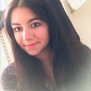 Meet your Posher, Veronica